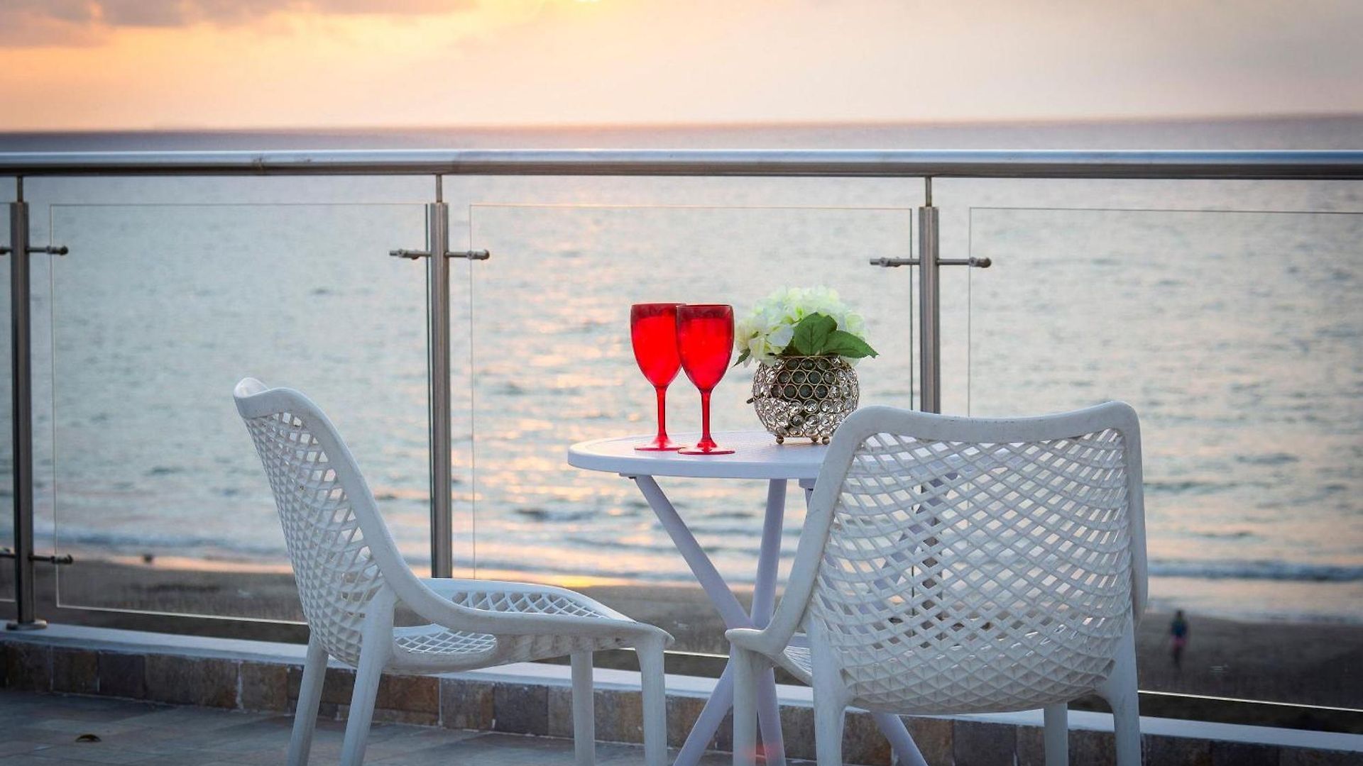 Amazing House 13br W/pool & Staff * Cartagena