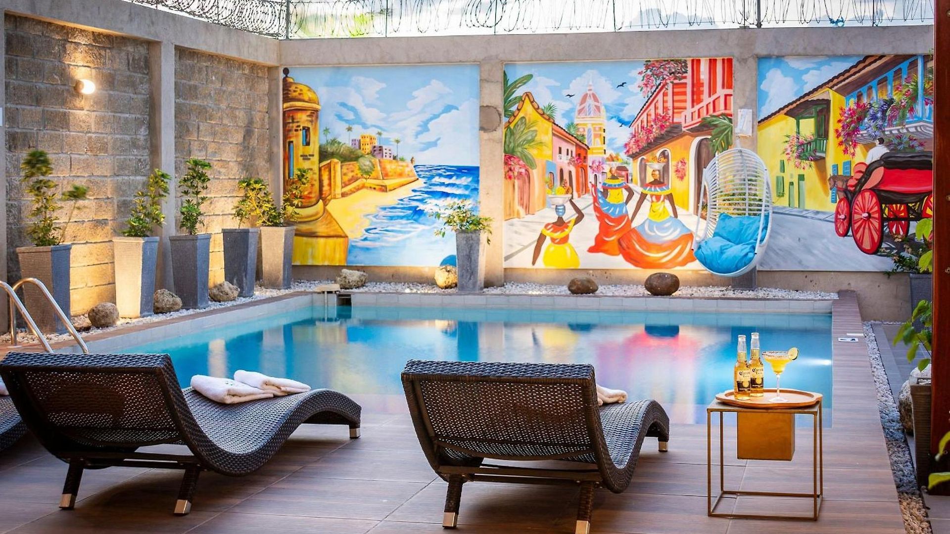 Amazing House 13br W/pool & Staff Сasa de vacaciones Cartagena