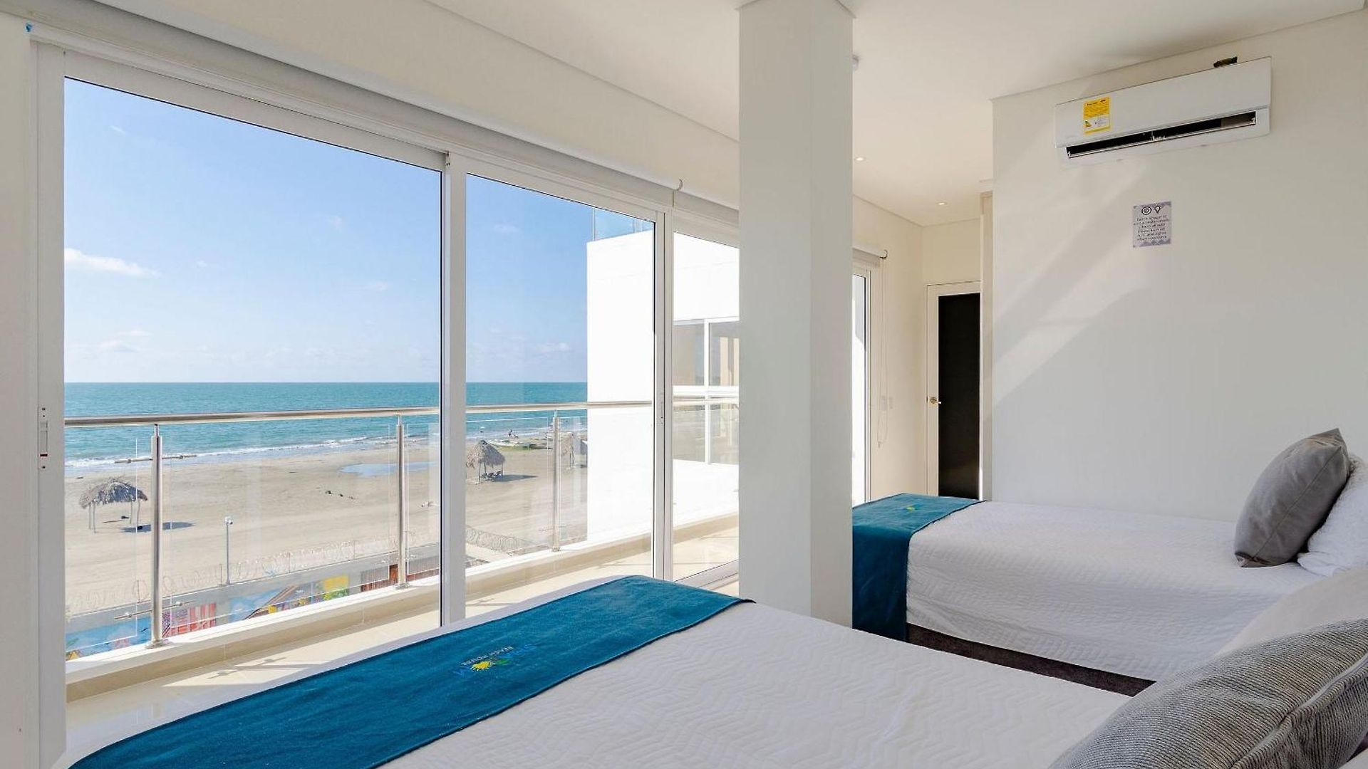Amazing House 13br W/pool & Staff *