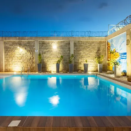 Amazing House 13br W/pool & Staff * Cartagena