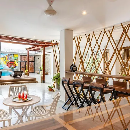 Amazing House 13br W/pool & Staff Holiday home *