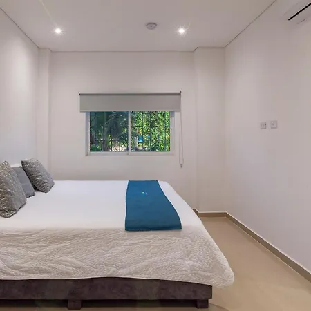 Amazing House 13br W/pool & Staff * Cartagena