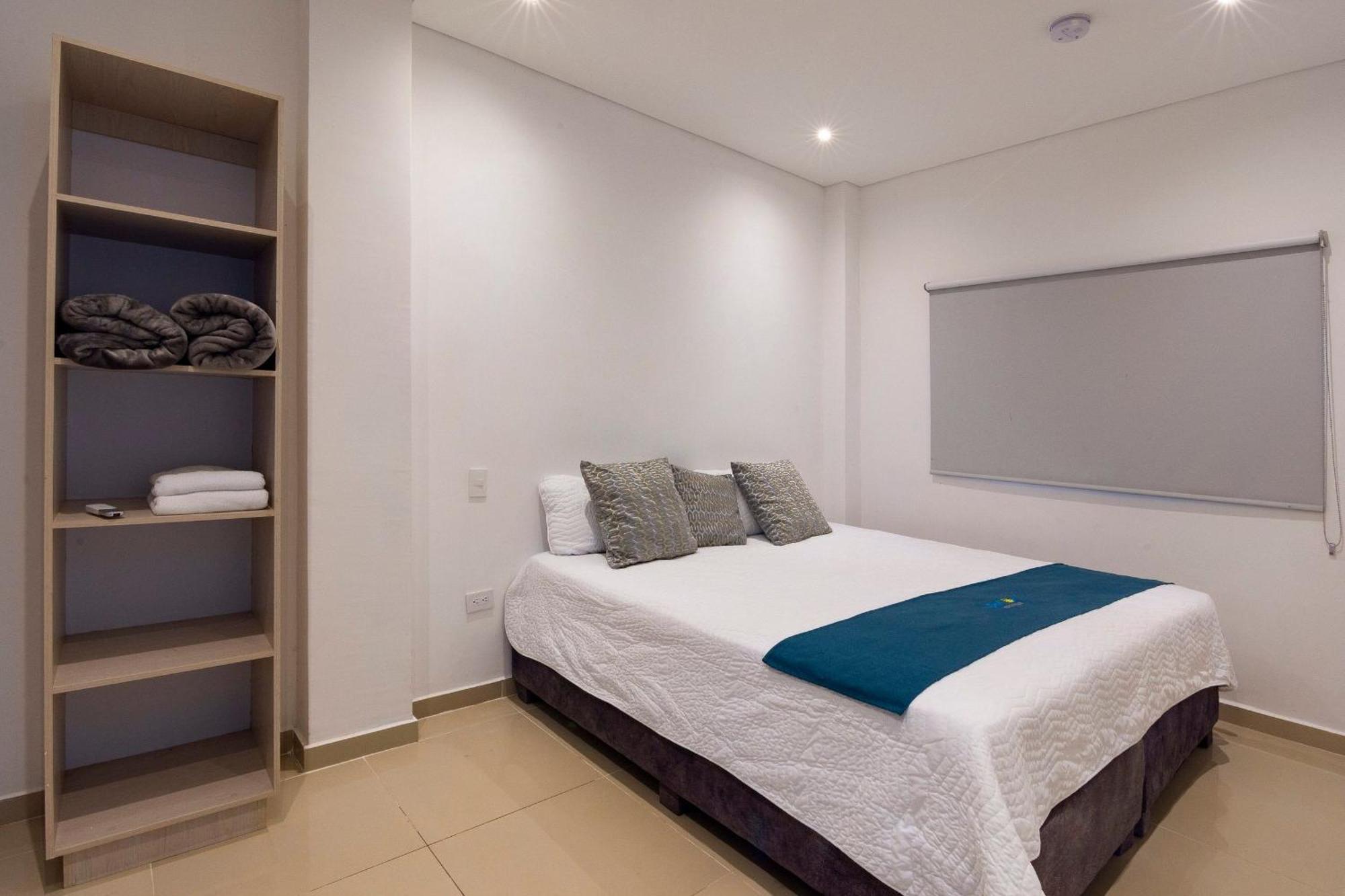 Amazing House 13br W/pool & Staff Holiday home *