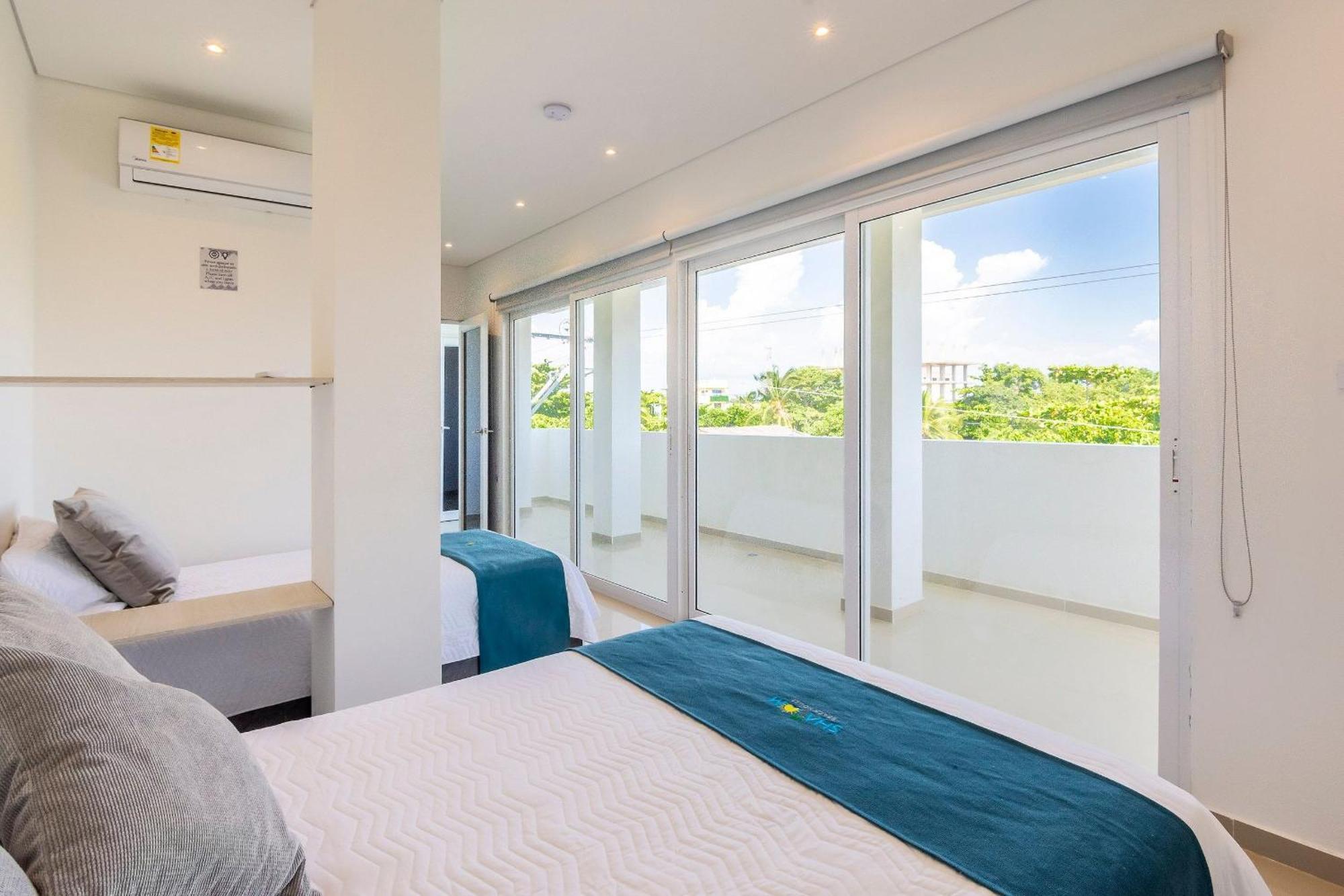 Amazing House 13br W/pool & Staff *