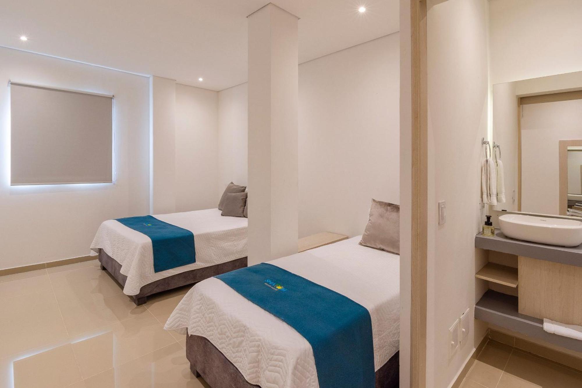 Holiday home Amazing House 13br W/pool & Staff *