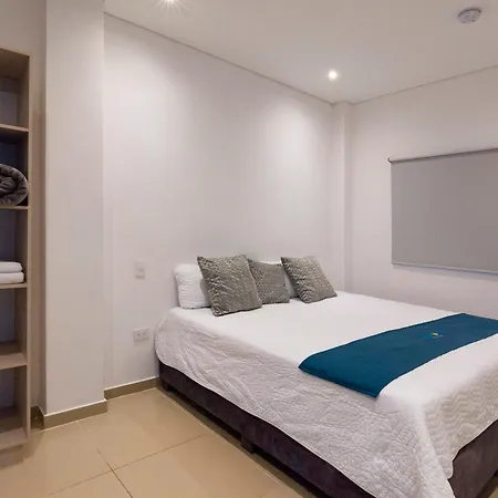 Amazing House 13br W/pool & Staff Сasa de vacaciones *