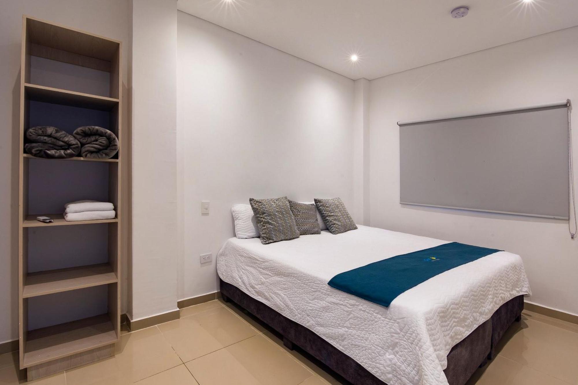 Amazing House 13br W/pool & Staff